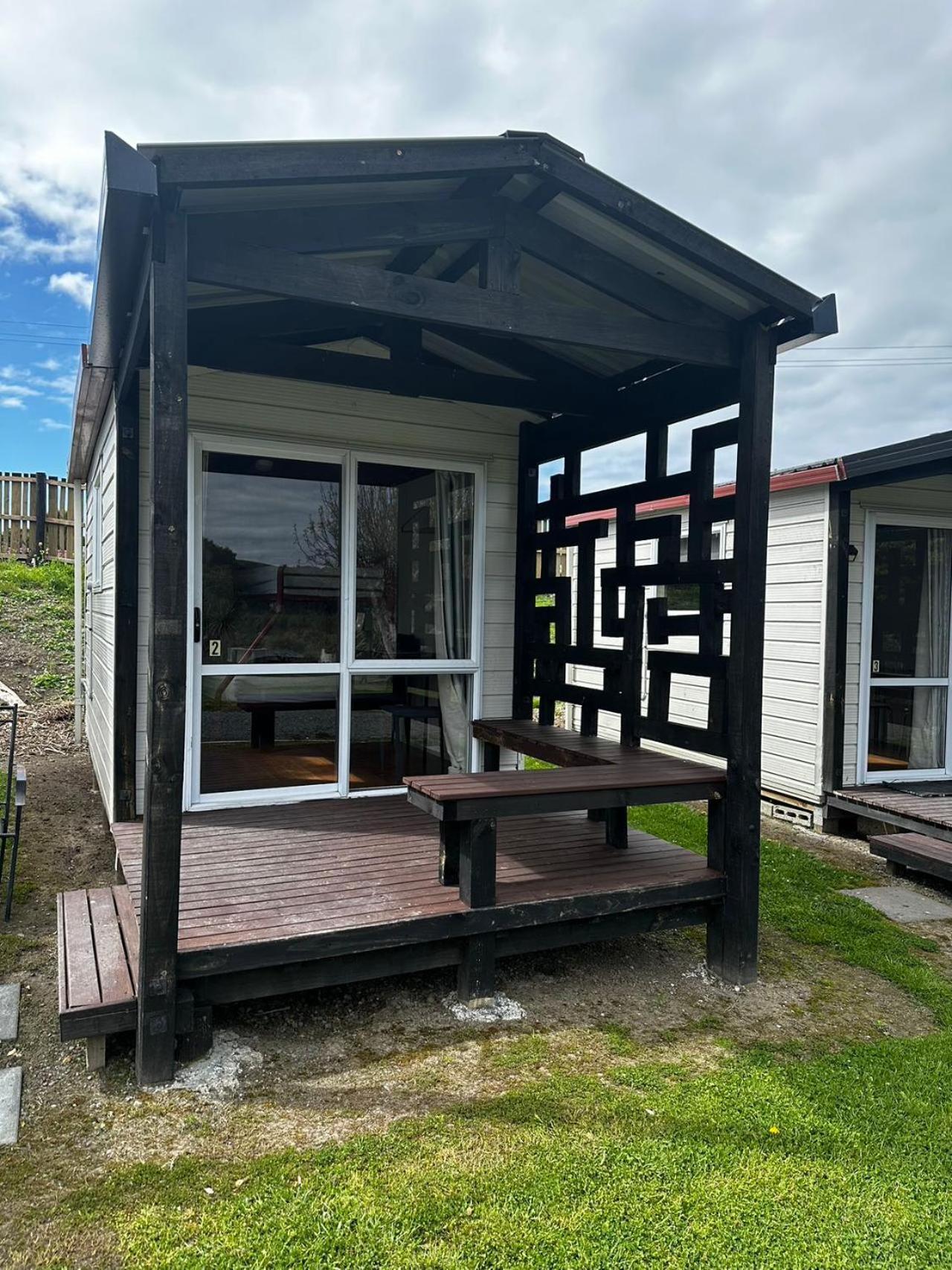 Отель A1 Kaikoura Holiday Park Экстерьер фото